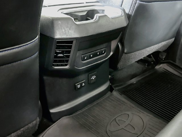 Used 2022 Toyota Tundra Platinum w/ Advanced Package AWD/4WD image 32