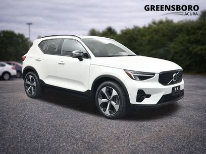 Used 2023 Volvo XC40 B4 Ultimate
