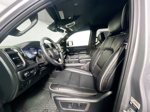 Used 2021 RAM 1500 Limited AWD/4WD image 14