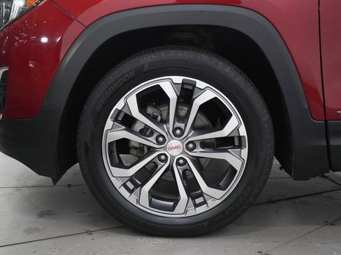 Used 2019 GMC Terrain SLT w/ Preferred Package AWD/4WD image 28