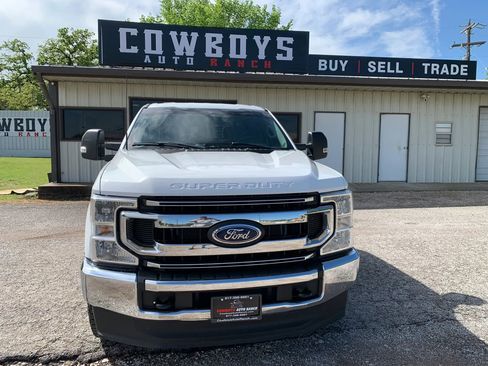 Used 2022 Ford F250 XL w/ STX Appearance Package image 9