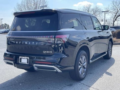 Certified 2025 INFINITI QX80 Pure image 4