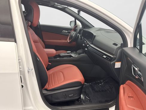 Used 2026 Kia Sportage SX Prestige AWD/4WD image 19