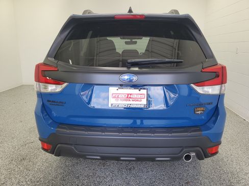 Used 2025 Subaru Forester Wilderness AWD/4WD image 7