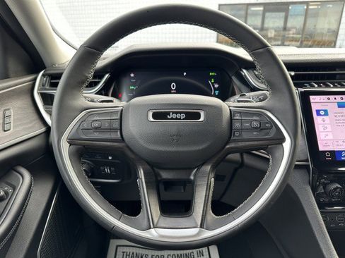 Used 2024 Jeep Grand Cherokee Limited 4xe image 22