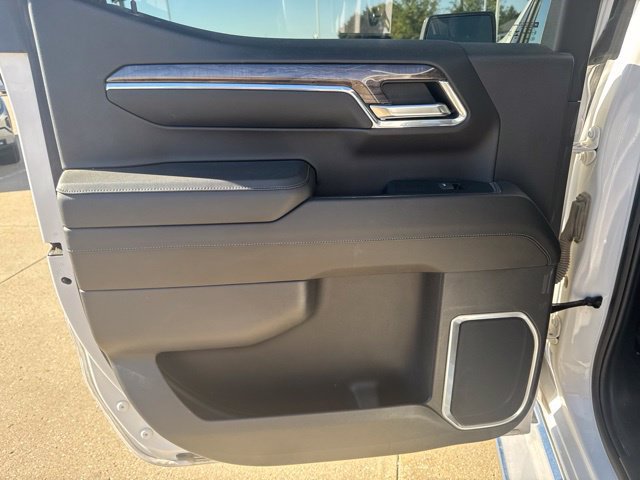 Certified 2024 Chevrolet Silverado 1500 LTZ AWD/4WD image 14