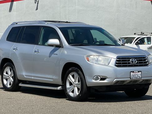 Used 2010 Toyota Highlander Limited AWD/4WD image 5