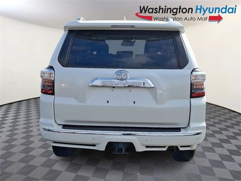 Used 2021 Toyota 4Runner Limited image 5