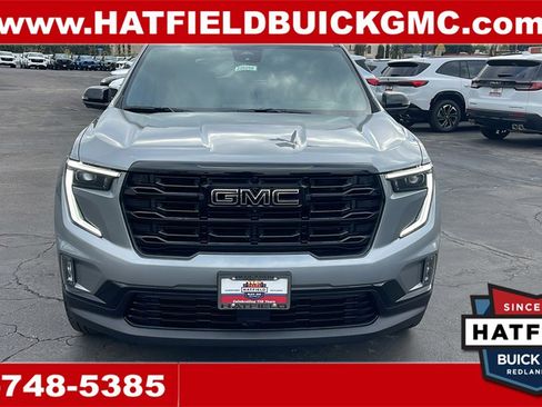 New 2026 GMC Acadia Elevation image 8