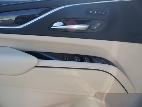 Certified 2022 Cadillac Escalade Premium Luxury w/ LPO, Floor Liner Package image 31