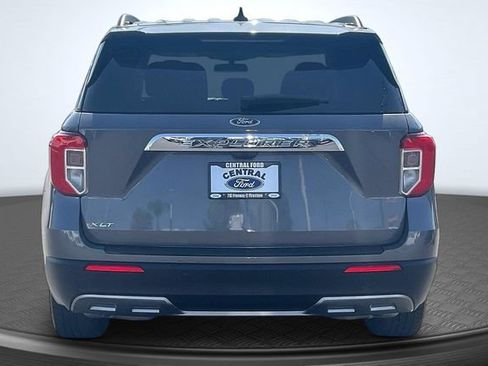 Certified 2023 Ford Explorer XLT w/ Equipment Group 202A RWD image 4