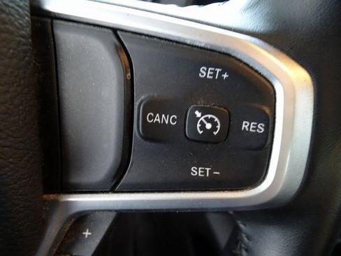 Certified 2022 RAM 1500 Big Horn image 8