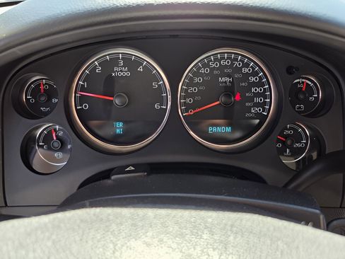 Used 2011 Chevrolet Tahoe LT w/ Luxury Package image 22