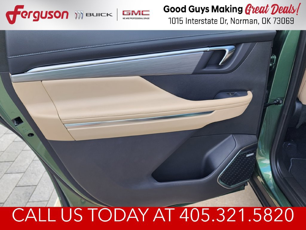 New 2027 Buick Enclave Preferred w/ Power Package FWD image 42