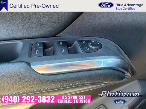 Used 2025 Chevrolet Traverse LT w/ Driver Confidence Package FWD image 20