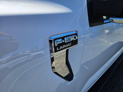 Used 2021 Ford F150 Lariat w/ Equipment Group 502A High AWD/4WD image 10