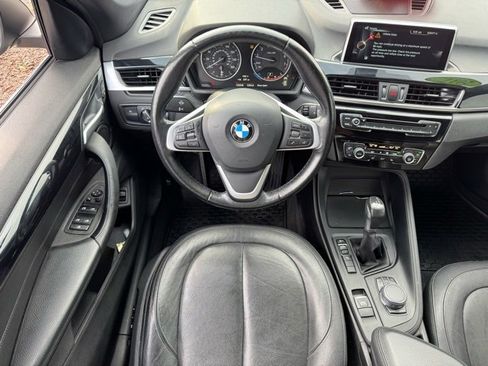 Used 2017 BMW X1 sDrive28i image 13