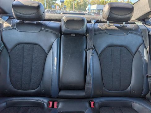 Used 2015 Chrysler 200 S w/ Navigation & Sound Group I image 33