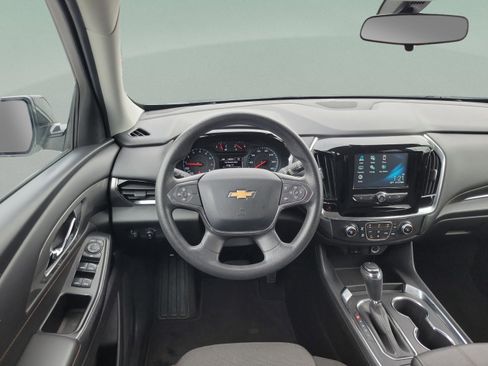 Used 2019 Chevrolet Traverse LS image 21