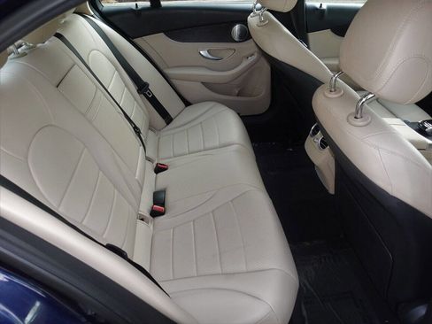 Used 2015 Mercedes-Benz C 300 Sedan image 9