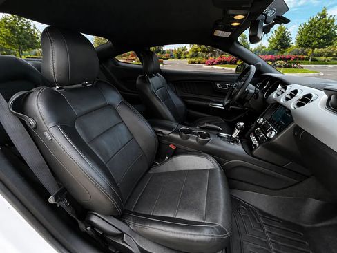 Used 2017 Ford Mustang GT Premium w/ Enhanced Security Package RWD image 12