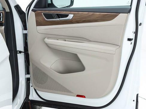 New 2026 Volkswagen Atlas SE FWD image 69