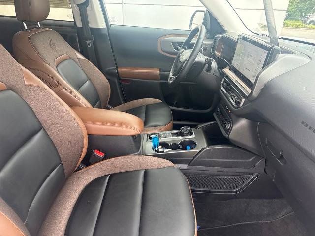 Used 2025 Ford Bronco Sport Outer Banks w/ Outer Banks Tech Package+ AWD/4WD image 29