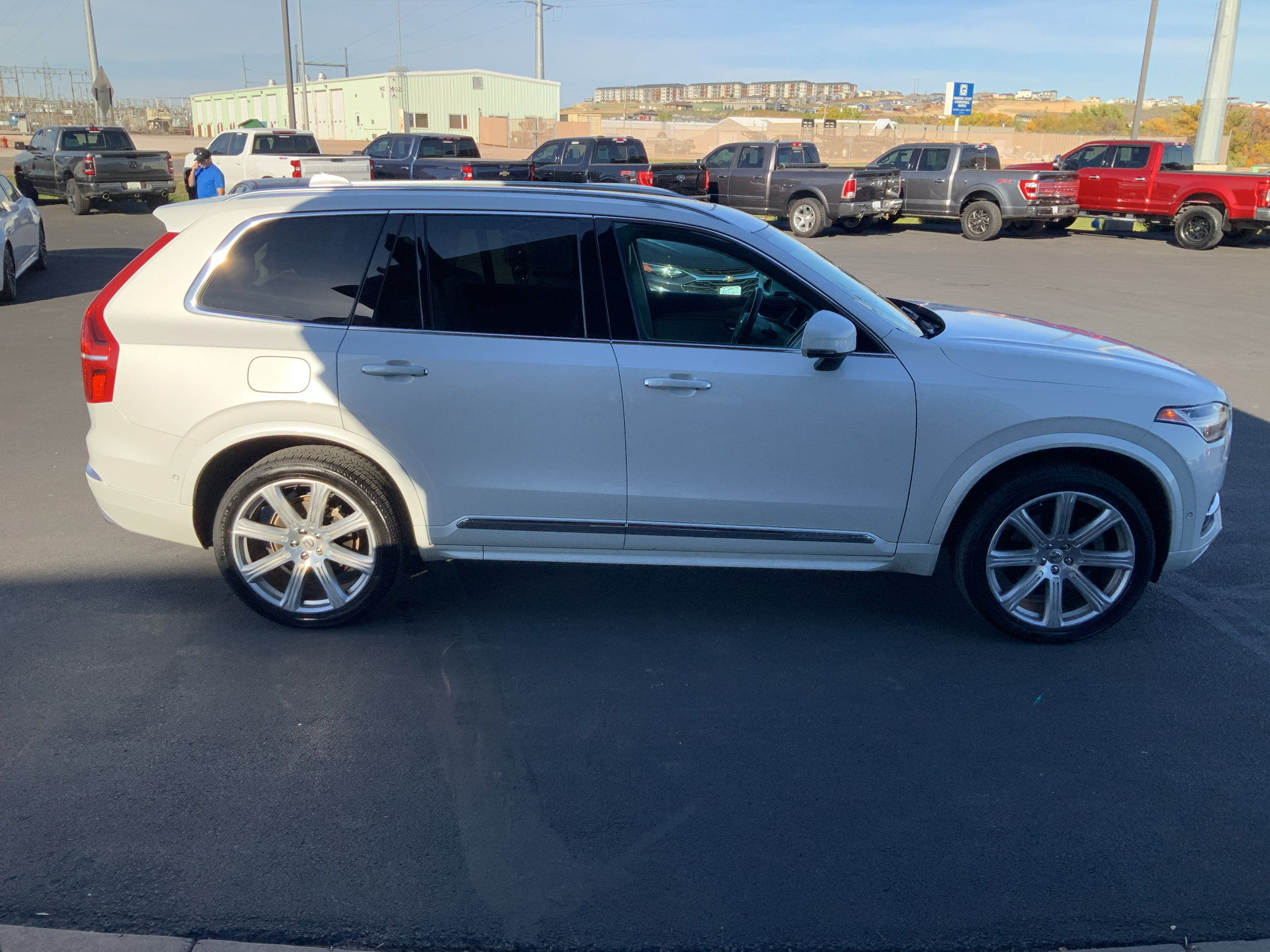 Used 2018 Volvo XC90 T6 Inscription w/ Convenience Package AWD/4WD image 5