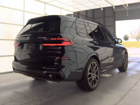 Used 2025 BMW X7 M60i AWD/4WD image 6