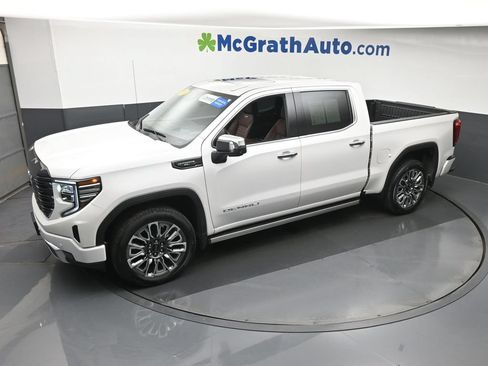 Used 2024 GMC Sierra 1500 Denali Ultimate AWD/4WD image 22