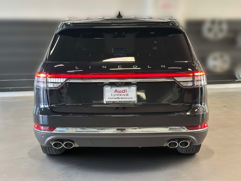 Used 2023 Lincoln Aviator Reserve w/ Elements Package Plus AWD/4WD image 5