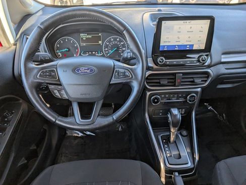 Used 2020 Ford EcoSport SE image 16