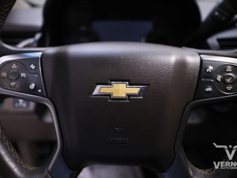 Used 2016 Chevrolet Suburban LTZ image 24