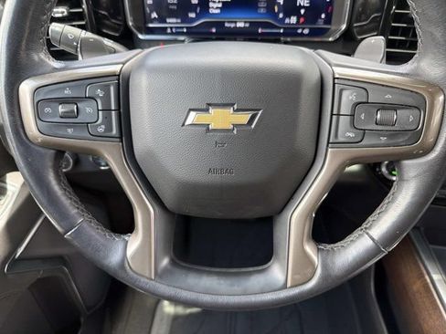 Used 2023 Chevrolet Silverado 1500 High Country w/ Technology Package AWD/4WD image 25