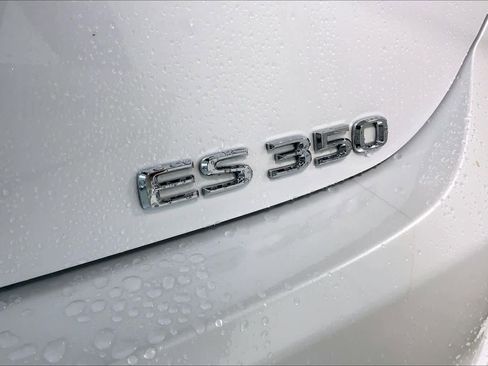 Used 2024 Lexus ES 350 Ultra Luxury image 9