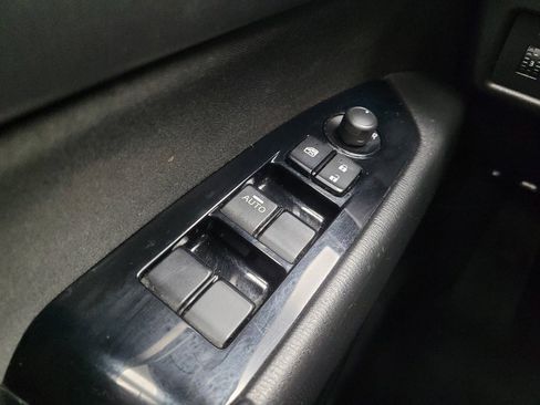 Used 2017 MAZDA CX-5 Sport image 27