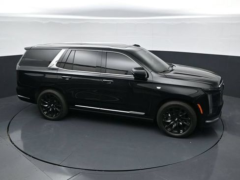 Used 2025 Cadillac Escalade Premium Luxury w/ Touring Package AWD/4WD image 36