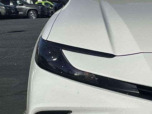 Used 2026 Toyota Camry SE image 4