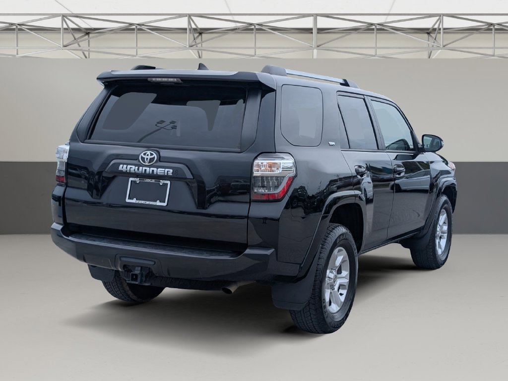 Used 2023 Toyota 4Runner SR5 Premium w/ Moonroof Package RWD image 10