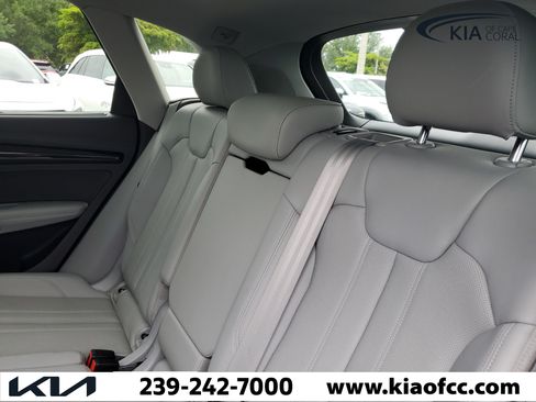 Used 2018 Audi Q5 Prestige w/ Prestige Package AWD/4WD image 10