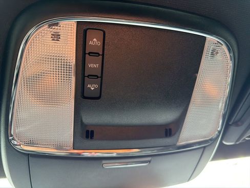 Used 2023 Dodge Charger SXT w/ Cold Weather Package image 19