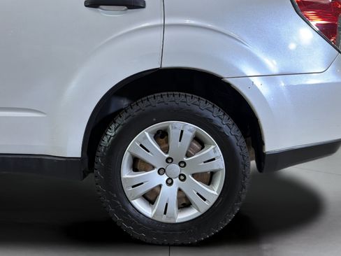 Used 2010 Subaru Forester 2.5X AWD/4WD image 37