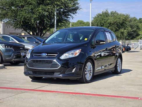 Used 2017 Ford C-MAX Energi SE w/ Equipment Group 401A image 3