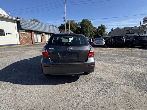 Used 2009 Toyota Matrix Base 4dr Wagon 4A image 20
