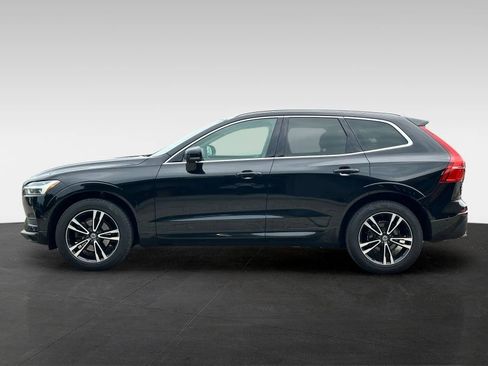 Used 2019 Volvo XC60 T5 Momentum w/ Premium Package AWD/4WD image 4