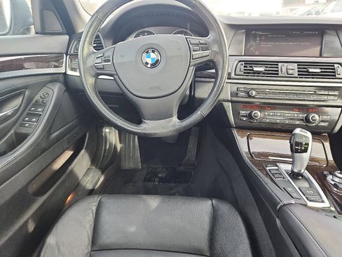 Used 2013 BMW 528i xDrive Sedan image 10