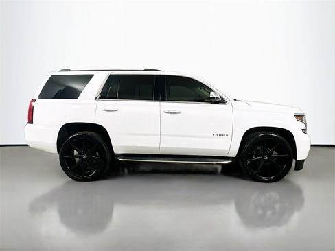 Used 2018 Chevrolet Tahoe Premier w/ Max Trailering Package image 9