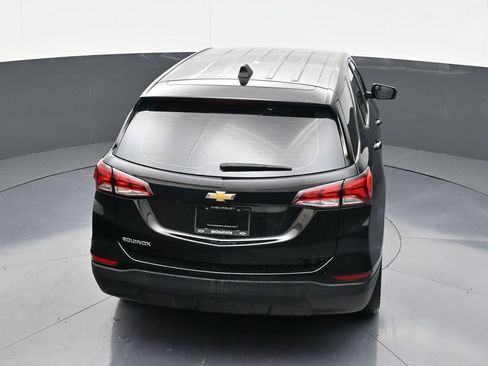 Used 2023 Chevrolet Equinox LS FWD image 15
