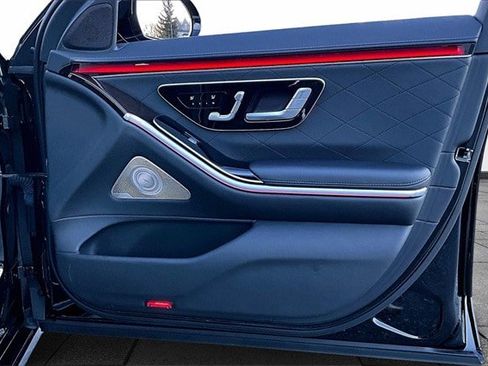 Certified 2023 Mercedes-Benz S 580 4MATIC Sedan image 31