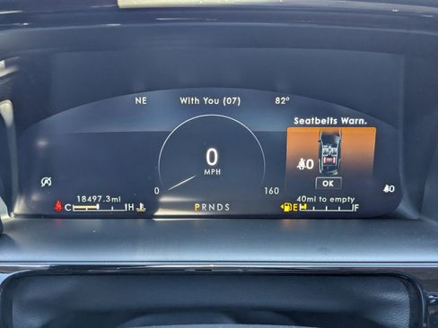 Used 2023 Lincoln Nautilus FWD w/ Premium Package image 28